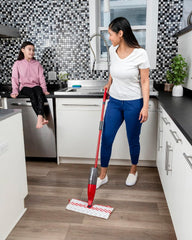 O-Cedar ProMist MAX Spray Mop, PMM with 2 Extra Refills, Red